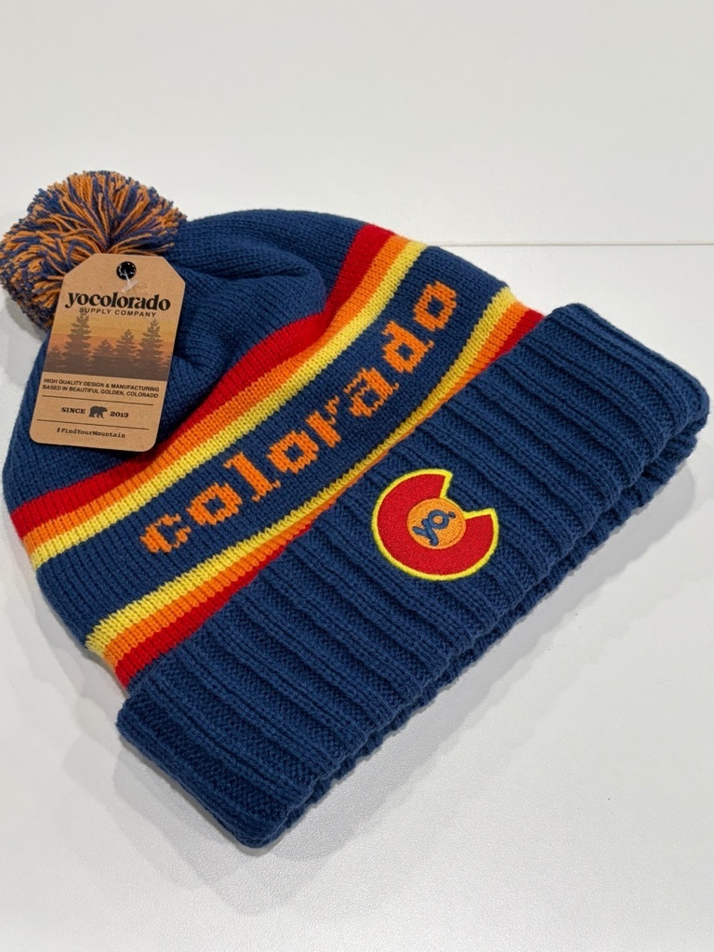 YoColorado Retro Flyer Beanie Adult Hat NWT Winter Blue Colorado Soft Ski Snow
